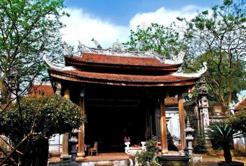 Đền thờ Đồng Tử ở Khoái Châu