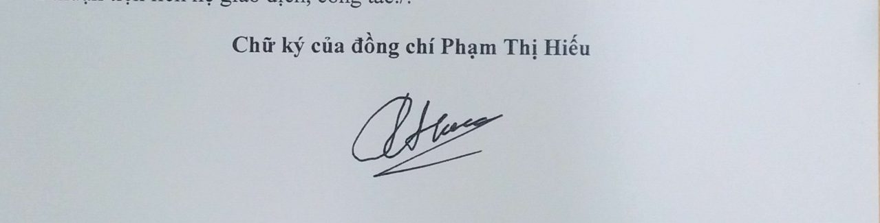 Chữ ký bà Phạm Thị Hiếu