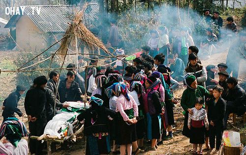 Một số biện pháp nhằm bài trừ hủ tục trong tang ma của dân tộc H'Mông và  dân tộc Thái tỉnh Điện Biên